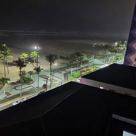 Apartamento Pe Na Areia Praia Grande  Exteriér fotografie